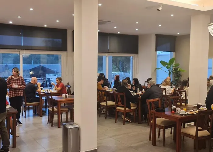 Stradivarius Hotel Boutique