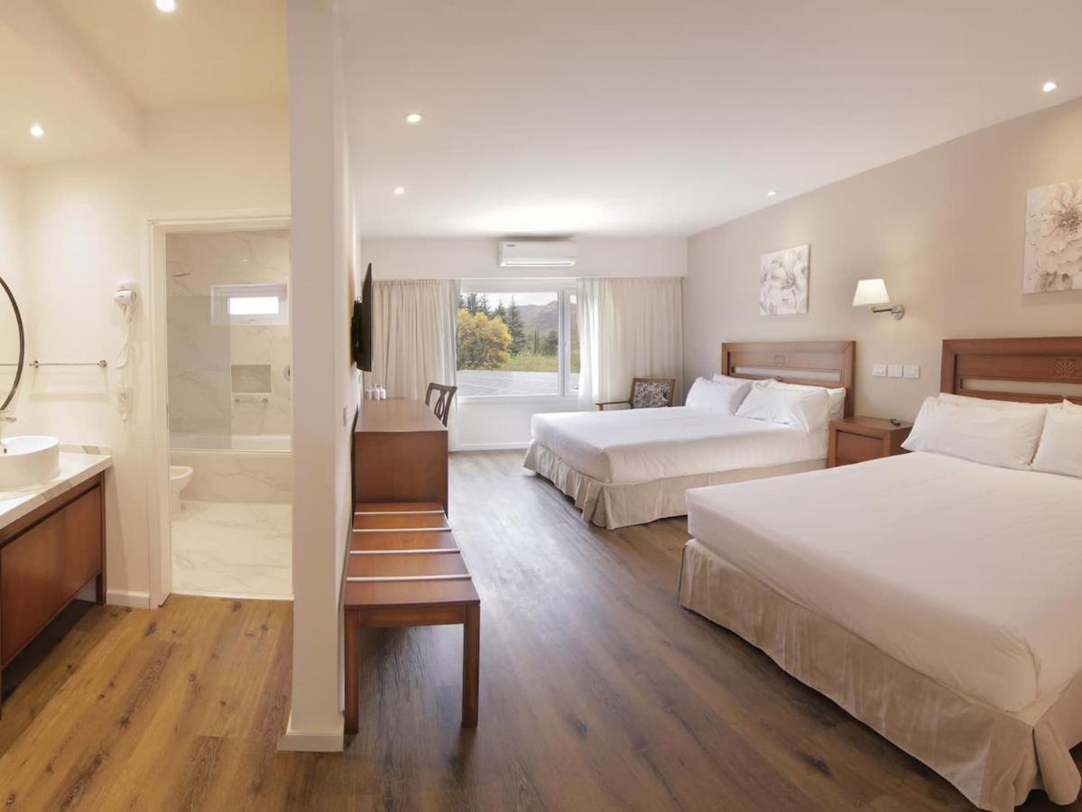 Stradivarius Boutique Hotel 3*